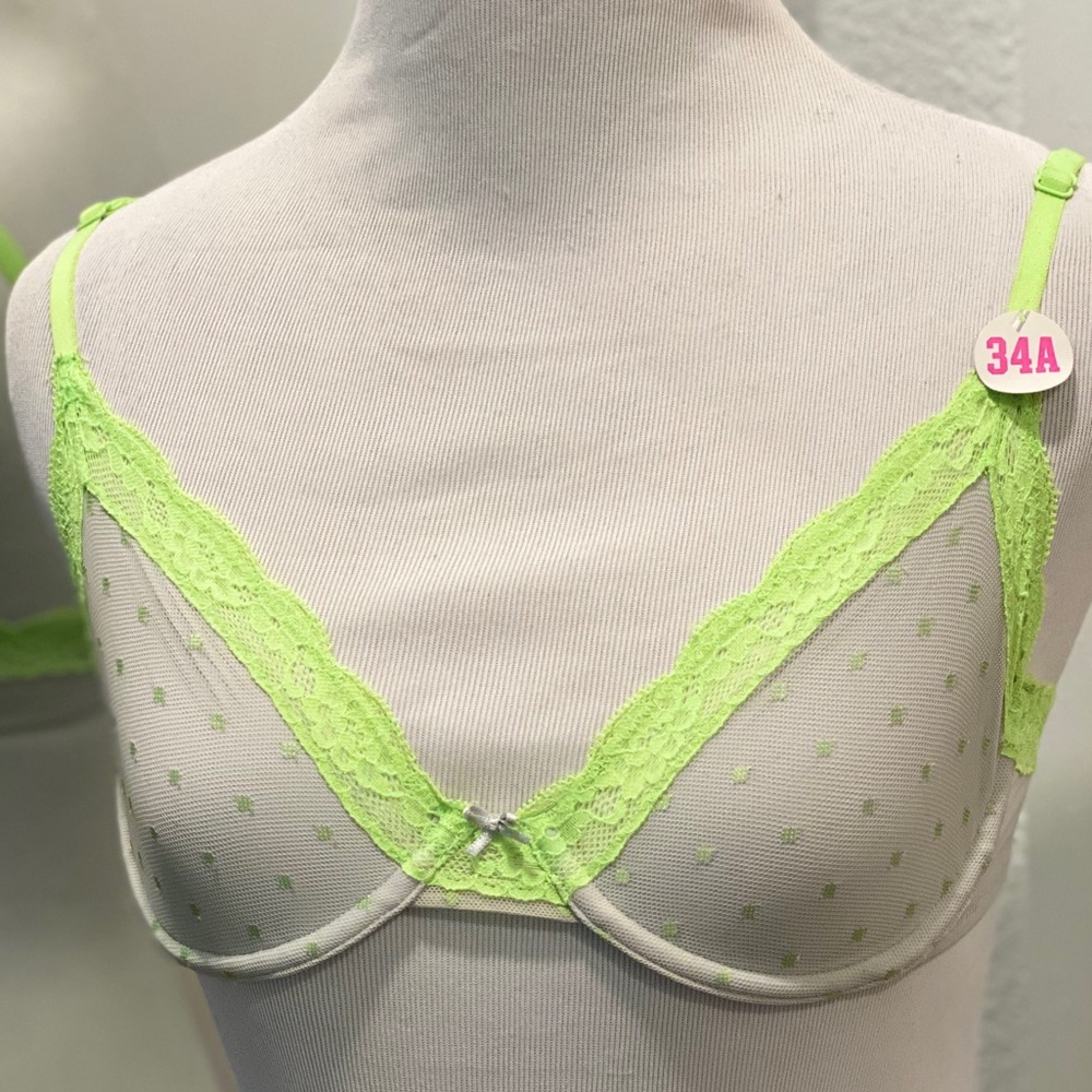 NWTVictoria Secret Pink